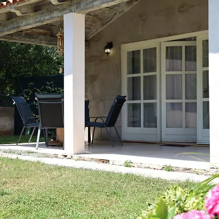 Apartment Spacious Family D'or Kastel